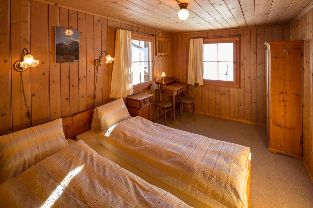 Hotel Gasthaus Alpenrose Juf Zewnętrze zdjęcie