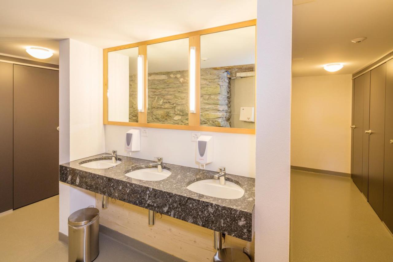 Hotel Gasthaus Alpenrose Juf Zewnętrze zdjęcie