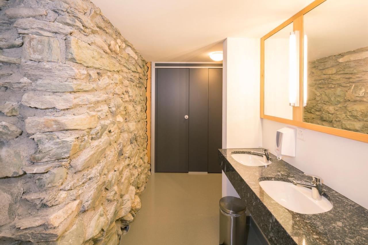 Hotel Gasthaus Alpenrose Juf Zewnętrze zdjęcie