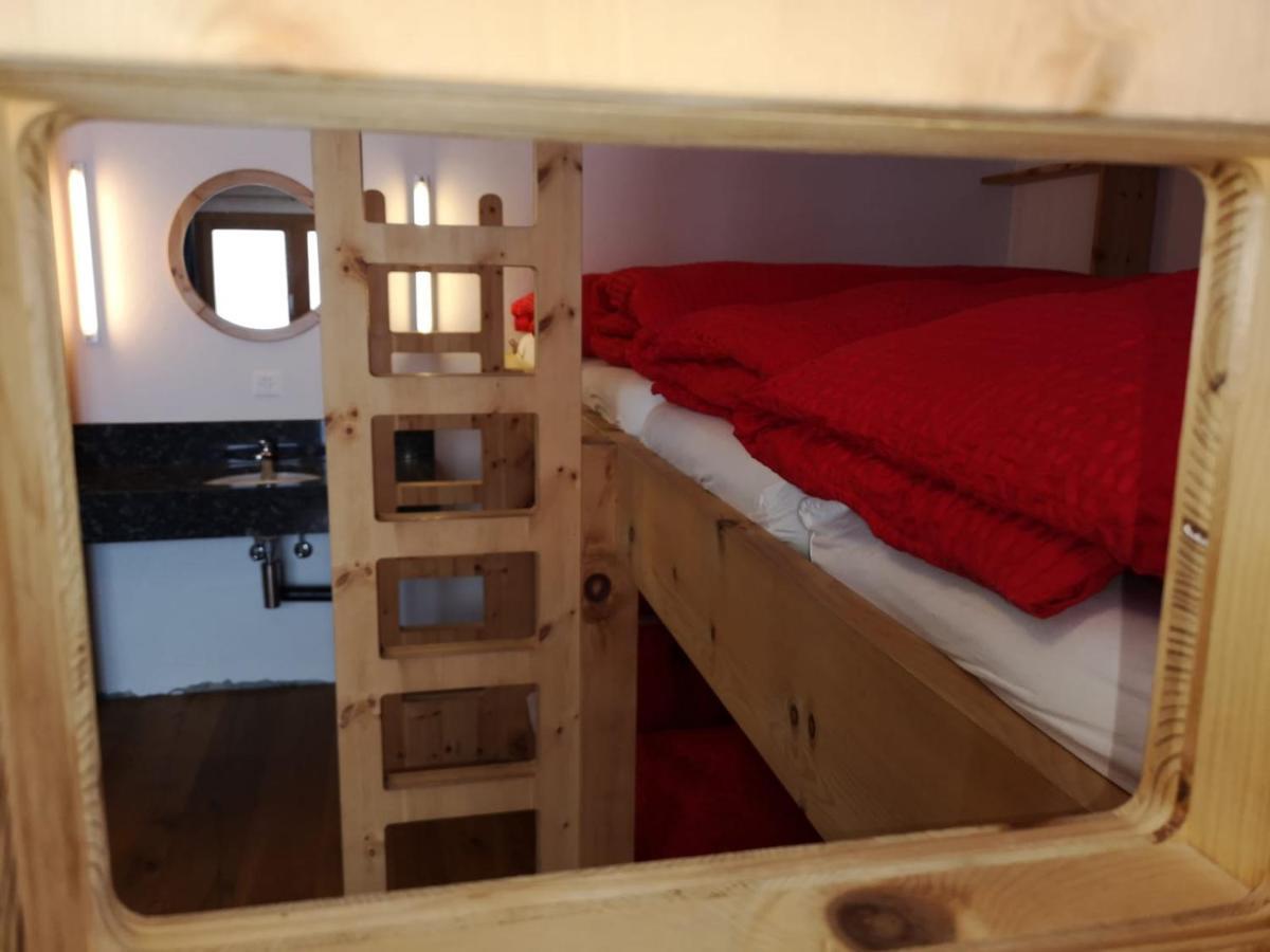 Hotel Gasthaus Alpenrose Juf Zewnętrze zdjęcie