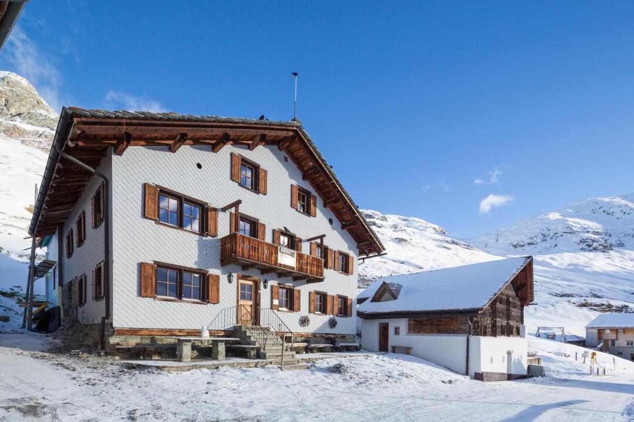 Hotel Gasthaus Alpenrose Juf Zewnętrze zdjęcie